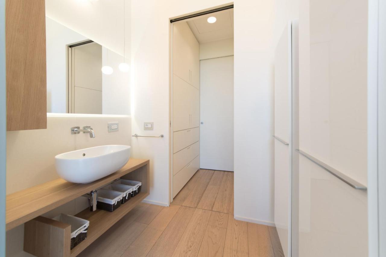 Stylish Elegant Suite In Torre Solaria With Exclusive Milan'S View Dış mekan fotoğraf