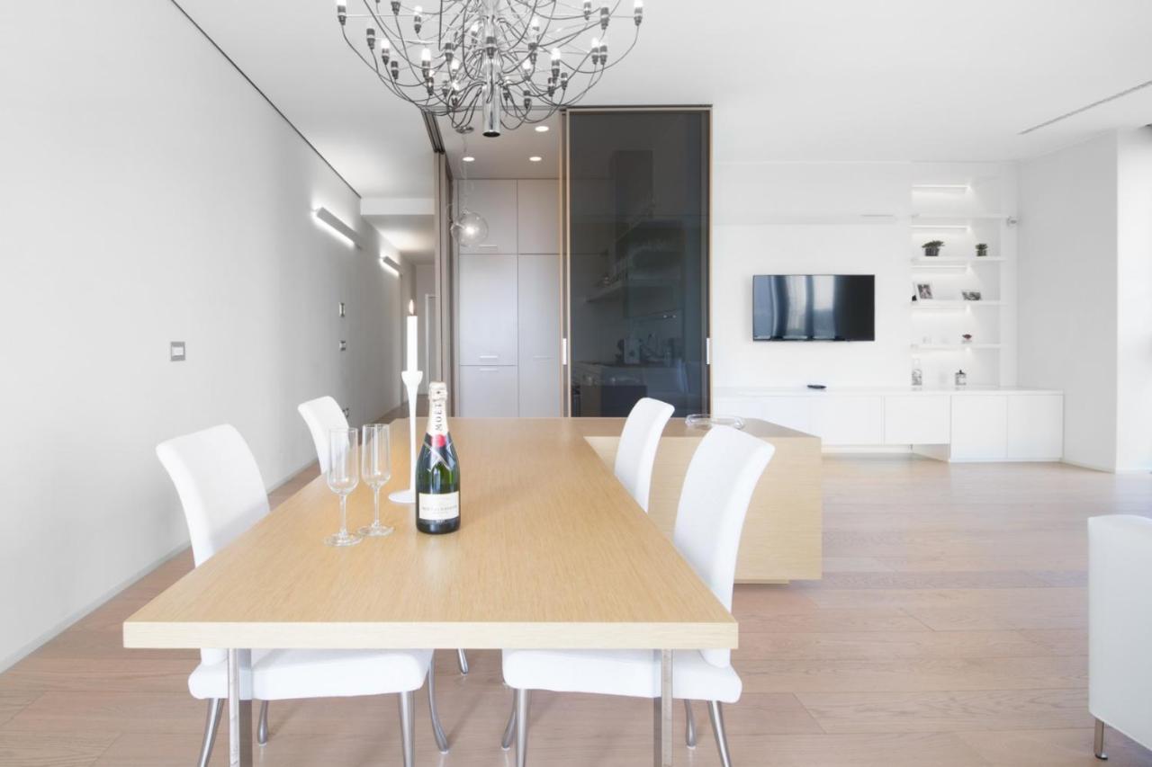 Stylish Elegant Suite In Torre Solaria With Exclusive Milan'S View Dış mekan fotoğraf