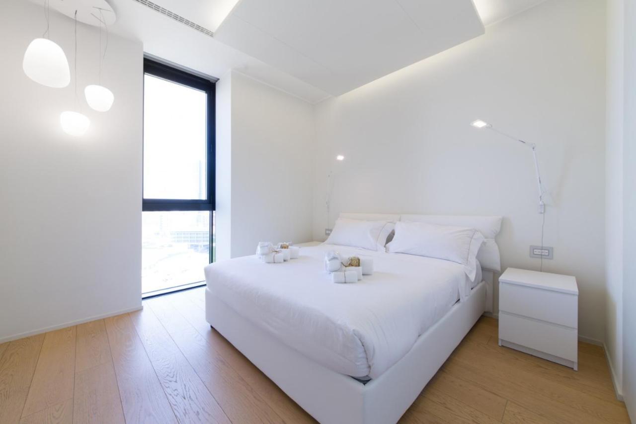 Stylish Elegant Suite In Torre Solaria With Exclusive Milan'S View Dış mekan fotoğraf